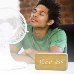 Horloge Numérique En Bois Multifonctionnel LED Réveil Commande Vocale Adapté à La Maison Lumière Blanche En Bois De Bambou -Éclairage Domestique 94926749 4